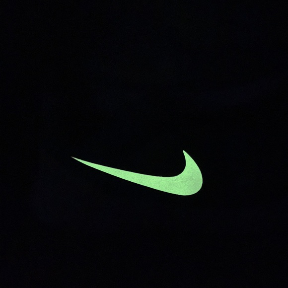 Girls Nikes EUC 13C - Picture 3 of 8